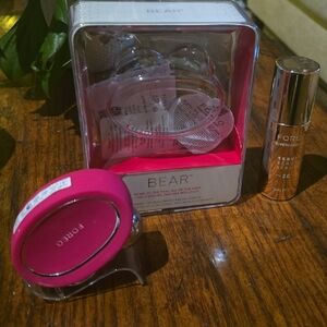 FOREO Bear Device in Bold Pink With Supercharged Serum 2.0